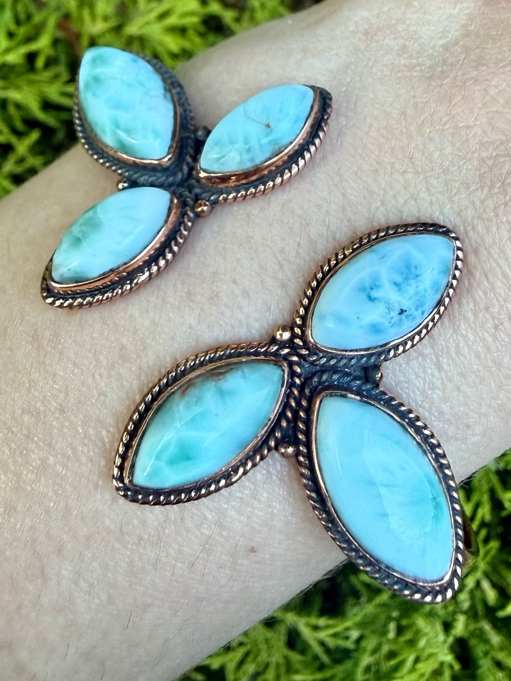 BL17 Genuine Dominican Larimar 3 Petal CLOVER OpenTop RoseGoldTone Bracelet/Cuff
